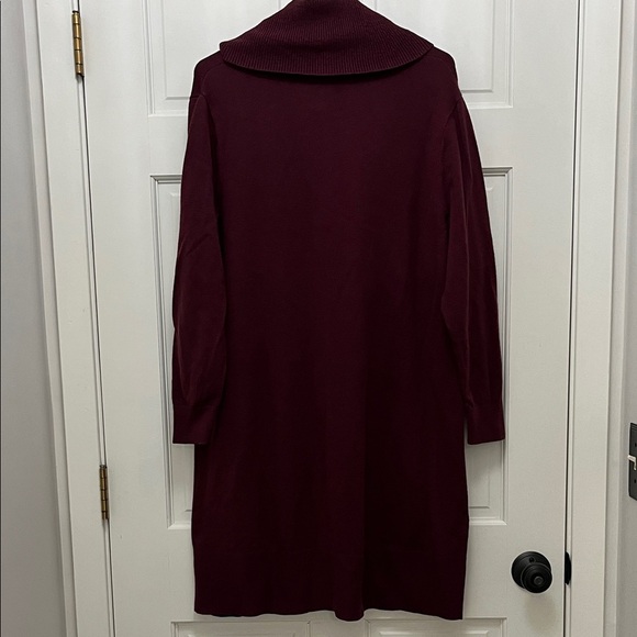 LOFT Plus Rich Burgundy Turtle Neck Sweater Dress - Size 16/18 - Picture 12 of 16